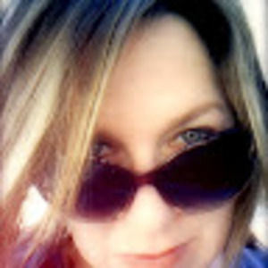 Meet your Posher, Shea